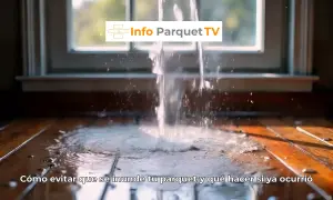 Un chorro de agua cae sobre un suelo de parquet, formando un charco de agua. El texto indica cómo evitar inundaciones en el parquet.