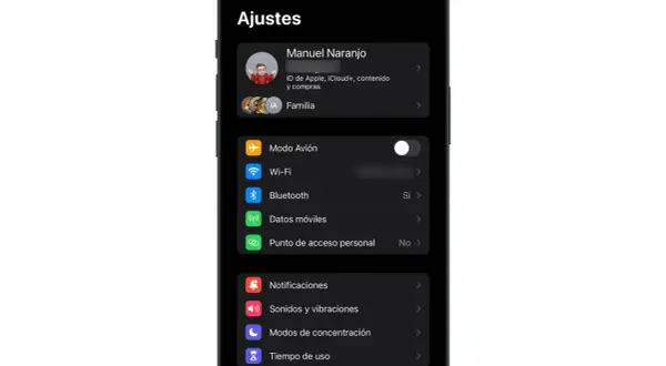 Ajustes del teléfono. Para conectar Alexa a Wi-Fi, ve a la sección Wi-Fi.